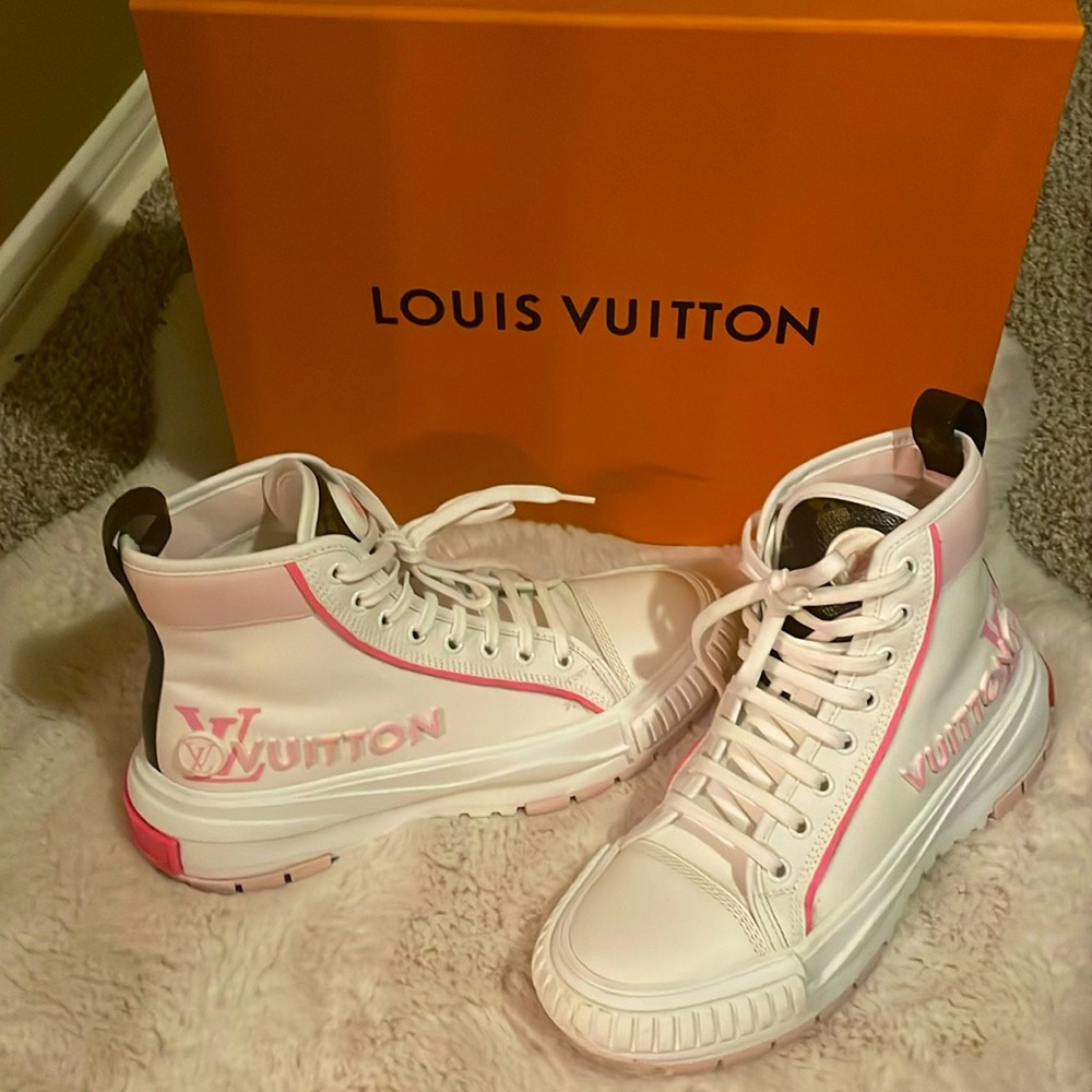 Squad Sneaker Boot Louis Vuitton